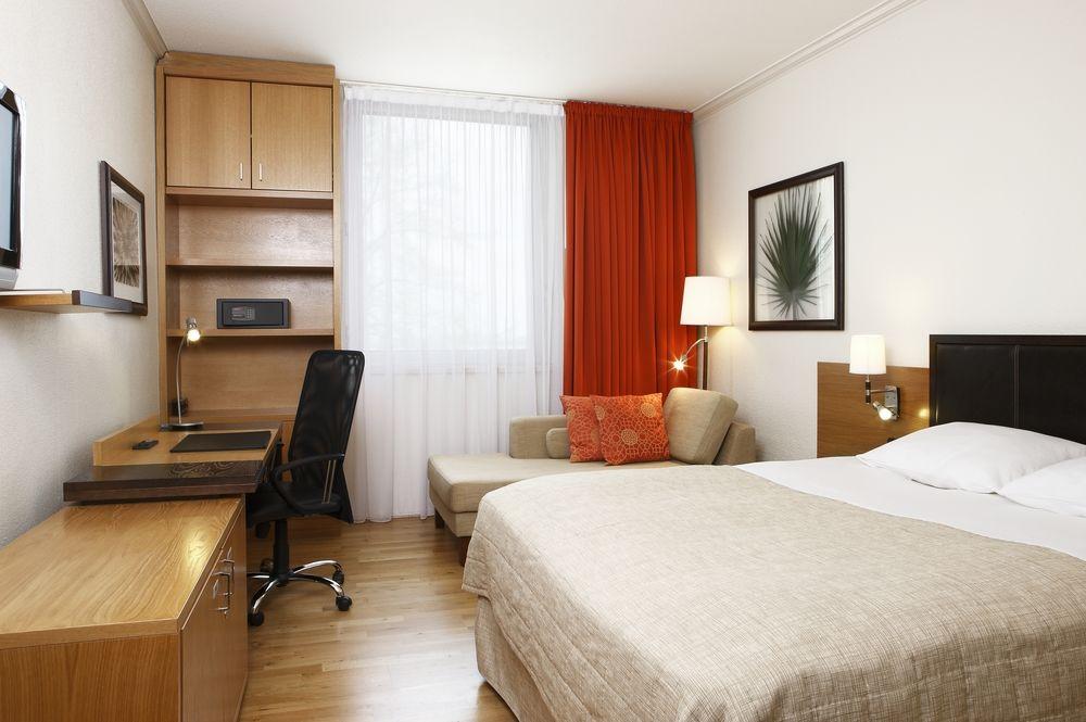 Nh Luxembourg Airport 4* Niederanven